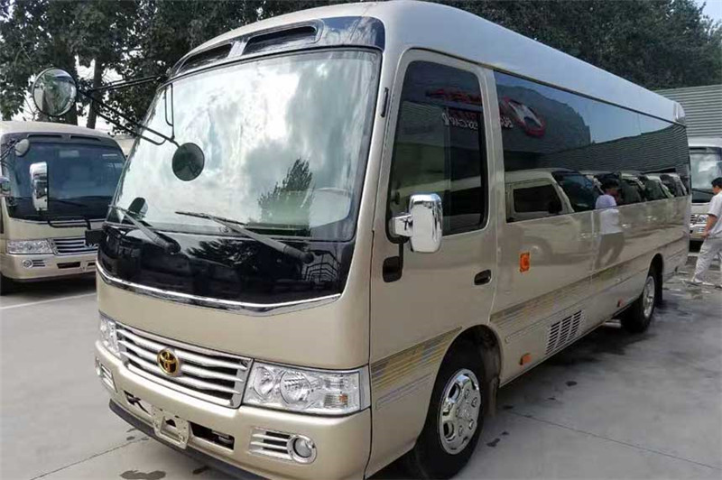 北京出游租15人左右【豪华型】考斯特一天费用多少? 北京出游租15人左右【豪华型】考斯特一天费用多少?