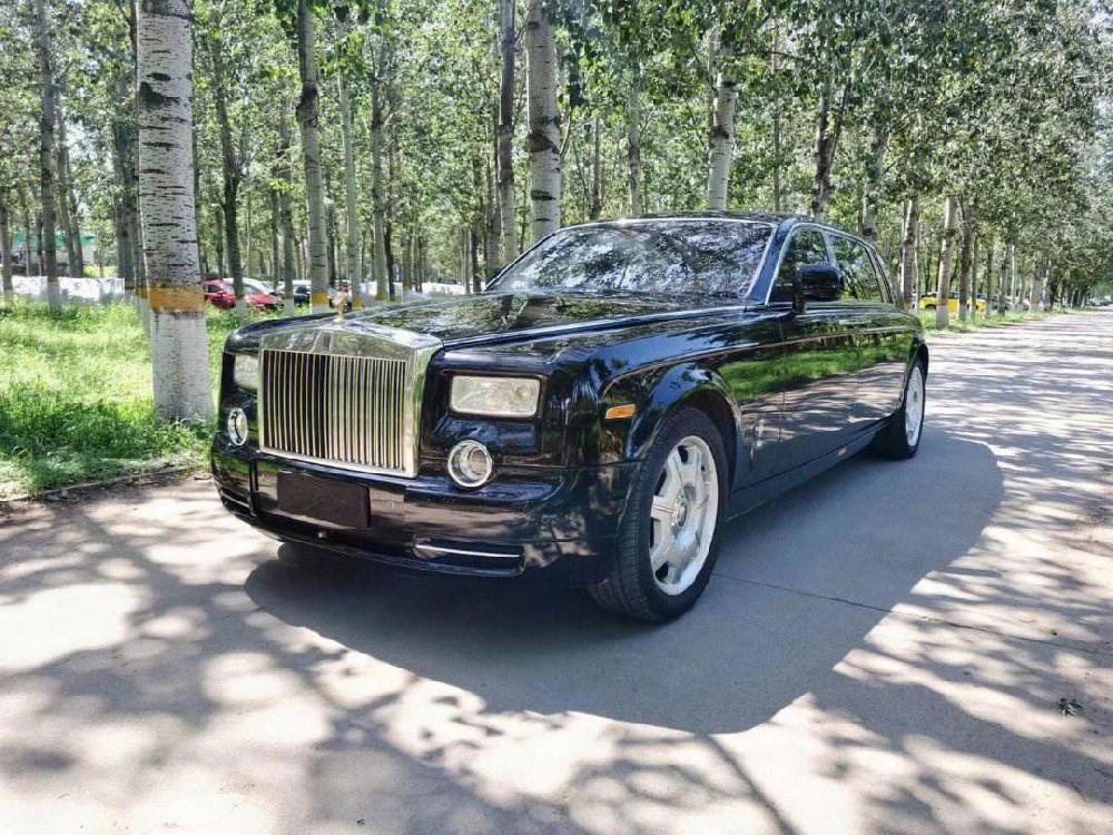 北京旅游商务租什么车？劳斯莱斯幻影租车多少钱一天？