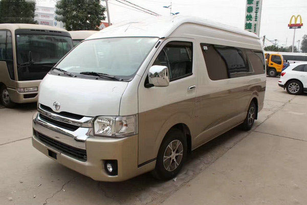 北京租车丰田海狮标准版14座多少钱